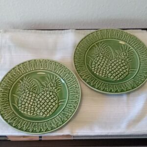 Bordallo Pinheiro Set Of 2 Pineapple Plates